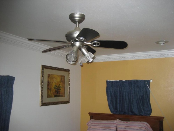 Walls Motel Long Beach image 48